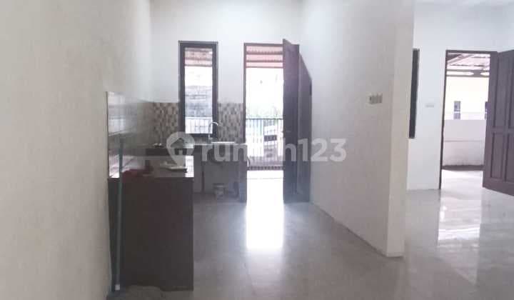 Rumah Siap Huni Ada Kamar Mandi Dalam Lebar 10Di Sunter