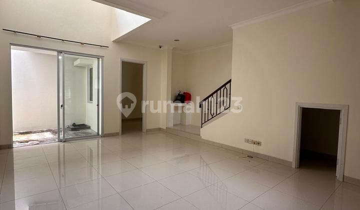 Disewakan Rumah Rapi Vivacia Eminent BSD