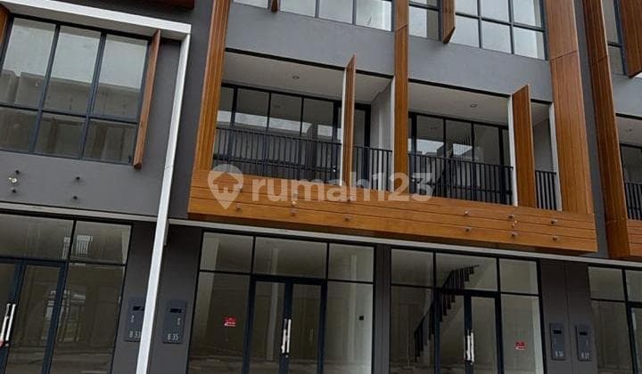 Disewakan Ruko West Village 3 Lantai di BSD Boleh Gandeng