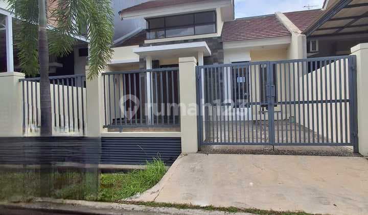 Dijual Rumah Cantik dan Luas di Cluster Aralia, Kota Harapan Indah Bekasi