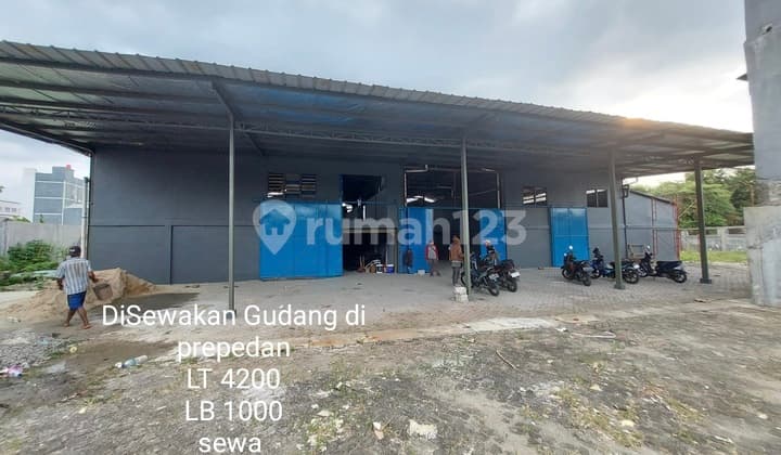 Disewakan Gudang Di Prepedan