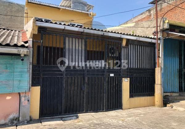 Rumah siap huni di daerah Bugangan