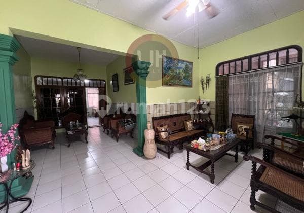 Rumah siap huni di jalan Krakatau