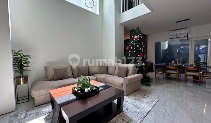 Dijual Rumah Mewah, Brand New With Modern Design Di Sutera Victoria Alam Sutera