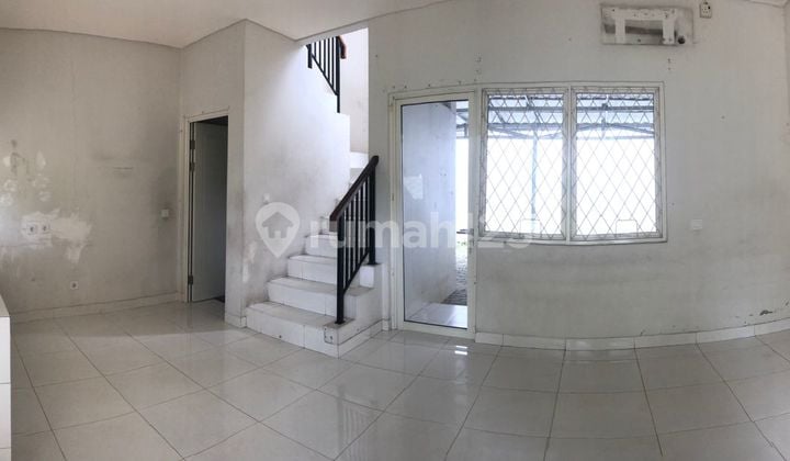 DIJUAL MURAH RUMAH RAPIH SIAP HUNI DI SEVILLA PARK, KENCANA LOKA BSD