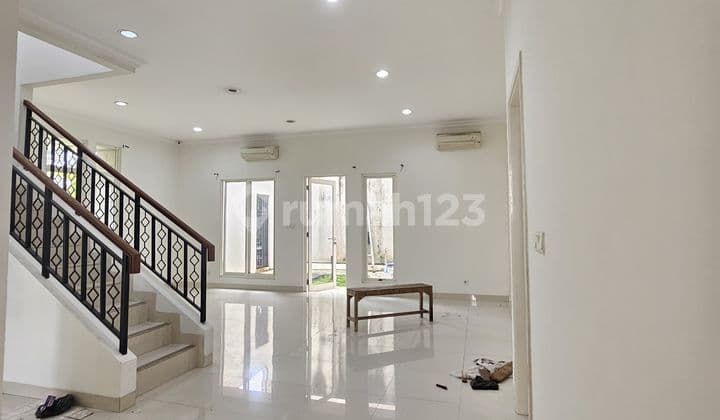 DIJUAL MURAH HARGA DI BAWAH PASARAN POSISI HOEK DI GADING SERPONG