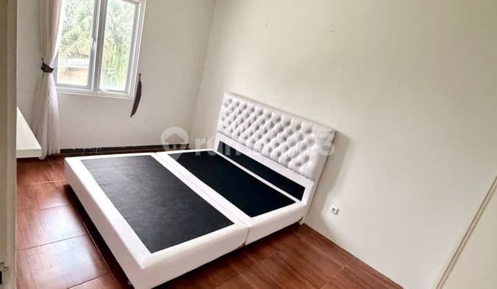 Disewakan Rumah Bagus, Rapih Siap Huni di Gading Serpong