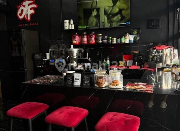 High Traffic Overcontract Shop For Rent In Pererenan