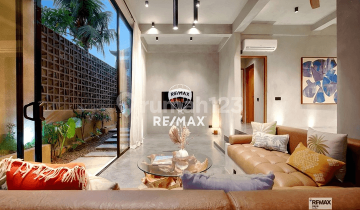 Modern 2 Bedroom Villa With Private Pool For Sale In Ubud