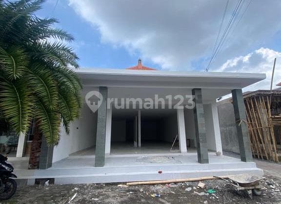 Brand New Shophouse Strategic Location For Rent, At Seminyak Area
