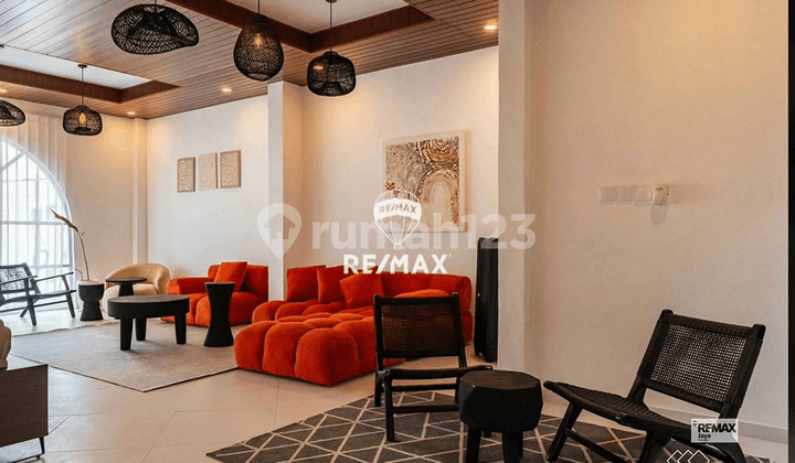 Luxury 4 Bedroom Fully Furnished Villa In Tumbak Bayuh, Canggu