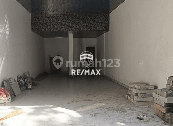 Commercial Shop Space For Lease In Pererenan Beach Area