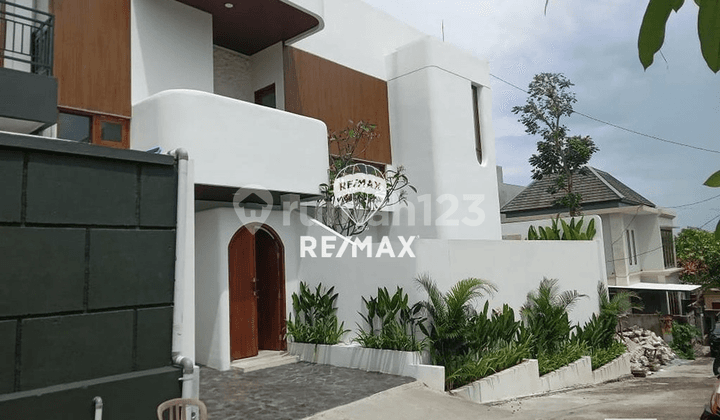 For Sale 3 Bedroom Villa In Tumbak Bayuh, Canggu