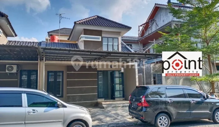 Nice Nice Second Cluster House in Jaten Nice Nice Second Cluster House in Jaten