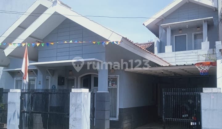 Rumah Terawat Di Margahayu Raya