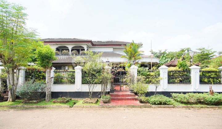 Rumah 5 Kamar Tidur Hadap Utara 10 menit ke Gerbang Tol Brigif J-30731