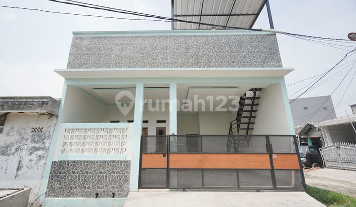 Rumah Hadap Timur 15 Menit ke Primaya Hospital Bekasi Utara SHM J-38106