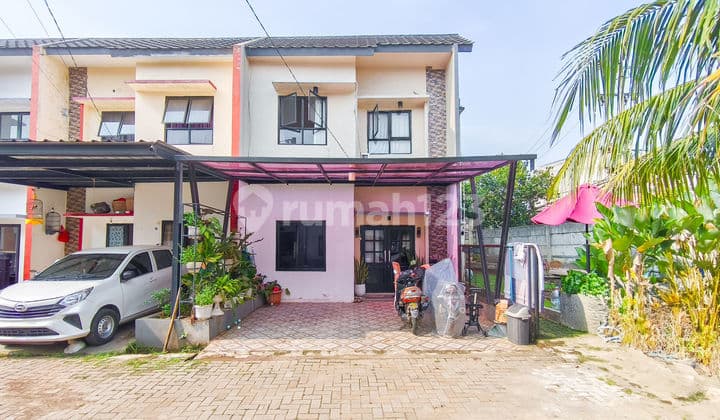 Rumah 2 Carport 15 Menit ke RSU Hermina Serpong Hadap Timur J28370