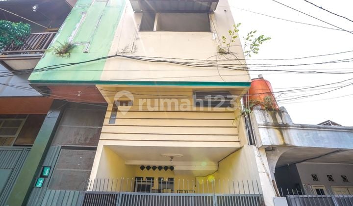 Rumah Strategis 17 Menit ke Terminal Kampung Rambutan bisa KPR J35834