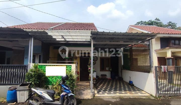 Rumah Strategis SHM 17 Menit ke Cibinong City Mall Dibantu KPR J-34089