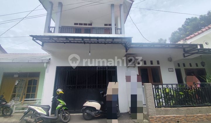 Rumah 8 Kamar Tidur SHM 6 Menit ke Cibubur Junction Dibantu KPR J-26638