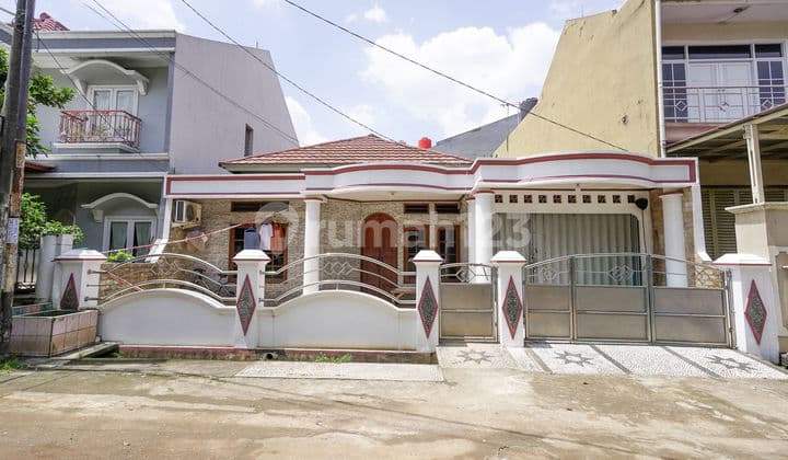 Rumah LT 190 Hadap Utara 15 Menit ke Grand Galaxy Park J-33822