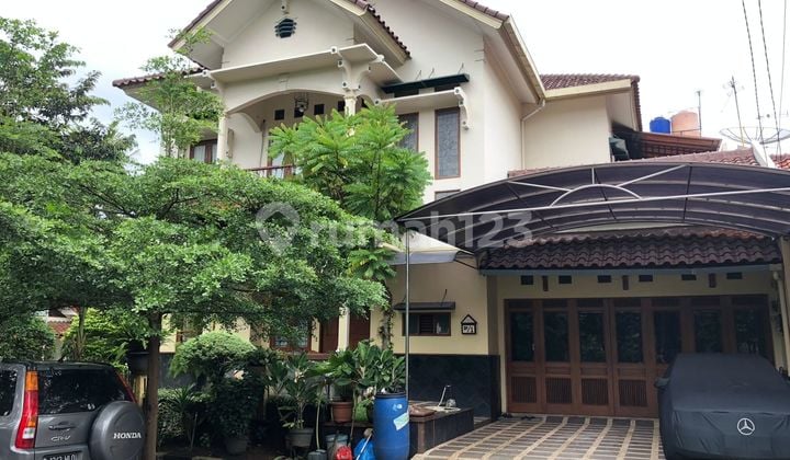 Rumah Luas 2 Lantai 10 Menit ke Stasiun Depok Baru Dibantu KPR J46261