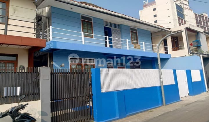FOR SALE: FULLY ACTIVE BOARDING HOUSE IN CAMPUS AREA, JALAN PHH MUSTOFA CIKUTRA.