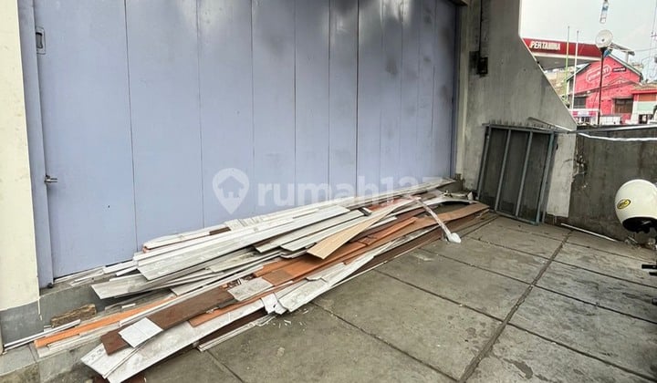 DISEWAKAN RUKO DI LOKASI STRATEGIS DAN PUSAT PERDAGANGAN JALAN TERUSAN BUAH BATU