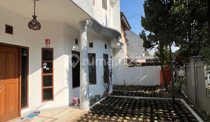 Disewakan Rumah Besar Dan Siap Huni Di Cluster Favorit Batununggal Bandung