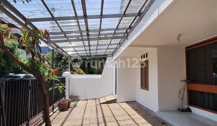 Rumah Siap Huni Bisa Untuk Kantor Sudah Renovasi Lokasi Strategis Tengah Kota Guntursari Bandung