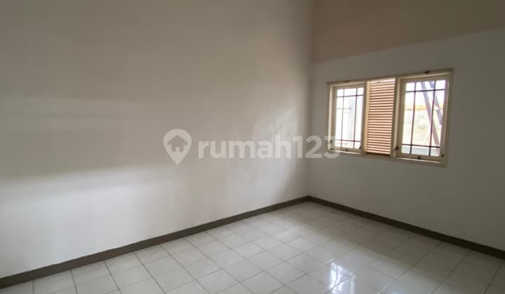 Two-Story Ready-to-Occupy Shop House in Karawitan, Turangga