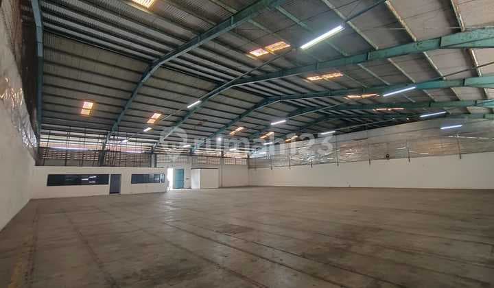 Bangunan Komersil Gudang Kawasan Mm2100 Cibitung Bekasi Siap Digunakan
