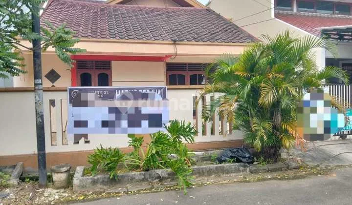 Jual Cepat Harga Terjangkau Rumah 1,5 Lantai di Citra 1 Jakarta Barat Jual Cepat Harga Terjangkau Rumah 1,5 Lantai di Citra 1 Jakarta Barat