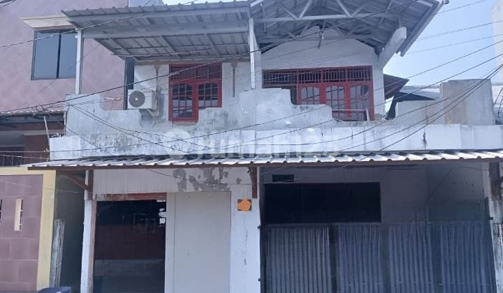 3 Bedroom House Ready to Occupy Located in Cengkareng, West Jakarta Near Toll Access