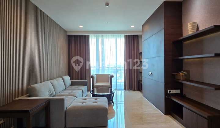 Disewakan Pakubuwono House, 2+1 Bedrooms