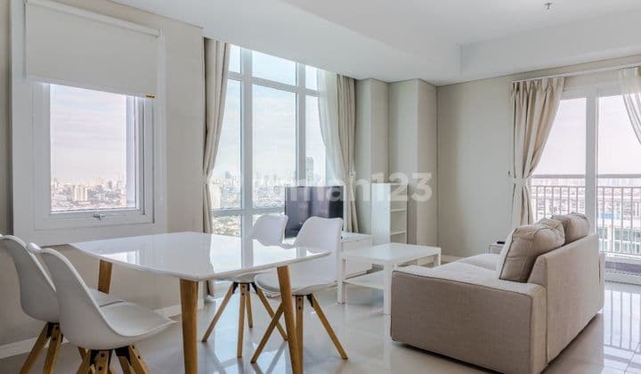 Metro Park Residence 3 BR Fully Furnished OT01