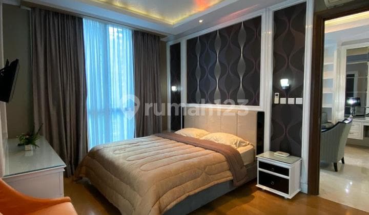 Residence 8 Senopati 1 BR Fully Furnished Ys306