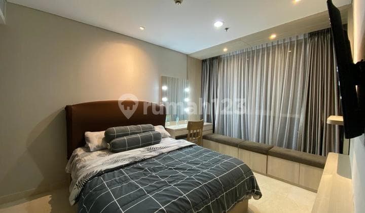 Ciputra World 2 Apartment 2 BR Furnished Ys002