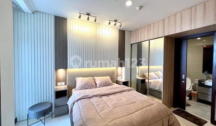 Permata Hijau Suites 2 BR Fully Furnished AA014