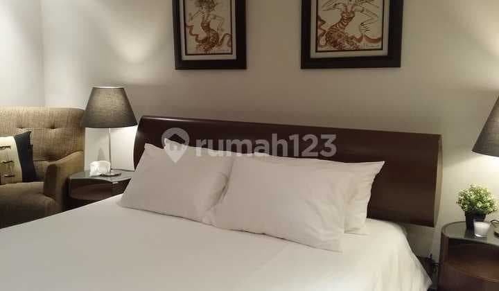 Puri Imperium Apartment 3 BR Fully Furnished MRA01