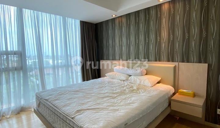 Kemang Village 2BR Pet Friendly & Private Lift