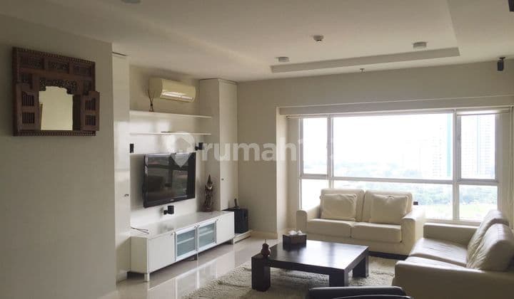 Somerset Berlian Jakarta 3 BR Fully Furnished Mn044