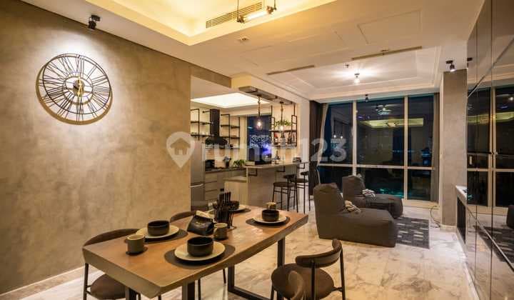 The Peak Apartment (Premium 3Br Fully Furnished - Spacious Living With Beautiful Design) Mn063