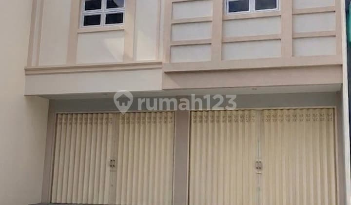 2-Story Shophouse Located on the Main Road