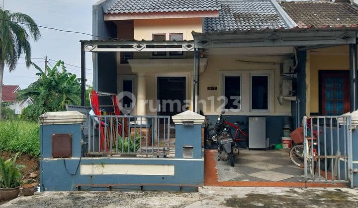 RUMAH CLUSTER REAL ESTATE FULL RENOV DEKAT PINTU CLUSTER HADAP TIMUR HOOK LT 90 MTR 3 kamar 2 toilet