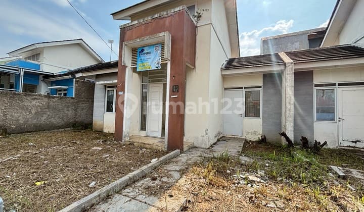 Citra Indah City Dijual Rumah Real Estate Bangunan Kokoh Tinggal Cat Ulang Samping Masjid Jalan Super Lebar Boulevard