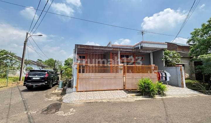 Rumah Hoek Siap Hunian di Citra Indah City