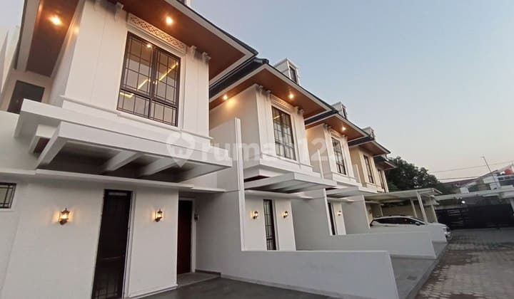 Rumah Dijual di Jati Mekar, Bekasi Mewah Siap Huni Bebas Banjir