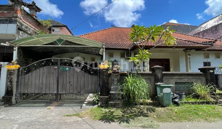 Spacious House in the Heart of Denpasar Business District - Premium & Strategic Location
